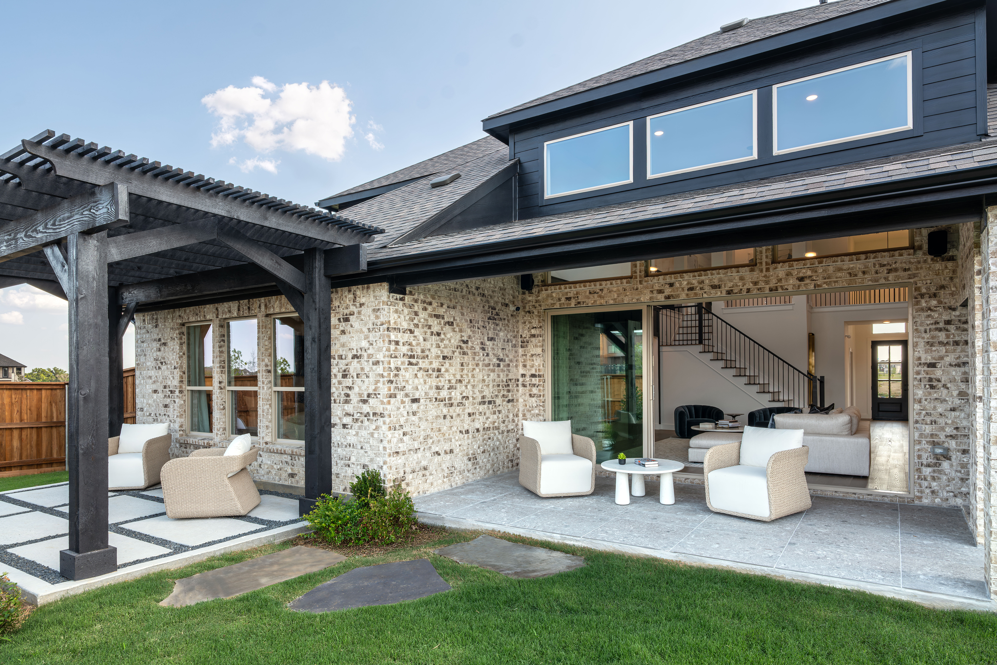 The VX4500 features energy-efficient insulated glass options and easy-glide operation that virtually floats over the track.