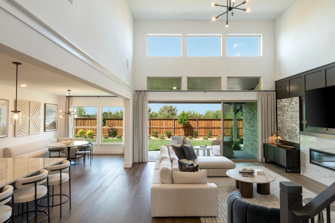The new MI Windows and Doors Moving Glass Walls provide expansive views, spanning up to 20 feet.